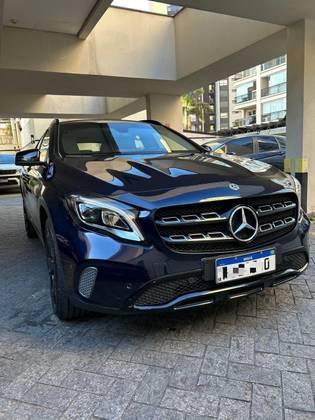 MERCEDES-BENZ GLA 200 1.6 CGI FLEX NIGHT 7G-DCT